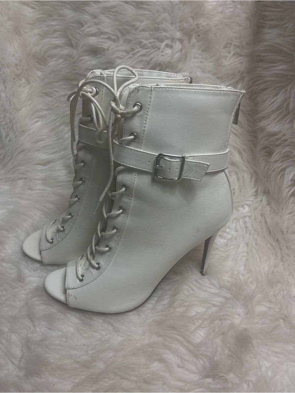 Anne Michelle White Lace-Up Peep-Toe Ankle Boots Buckle accent back zipper SZ11 - Picture 5 of 10